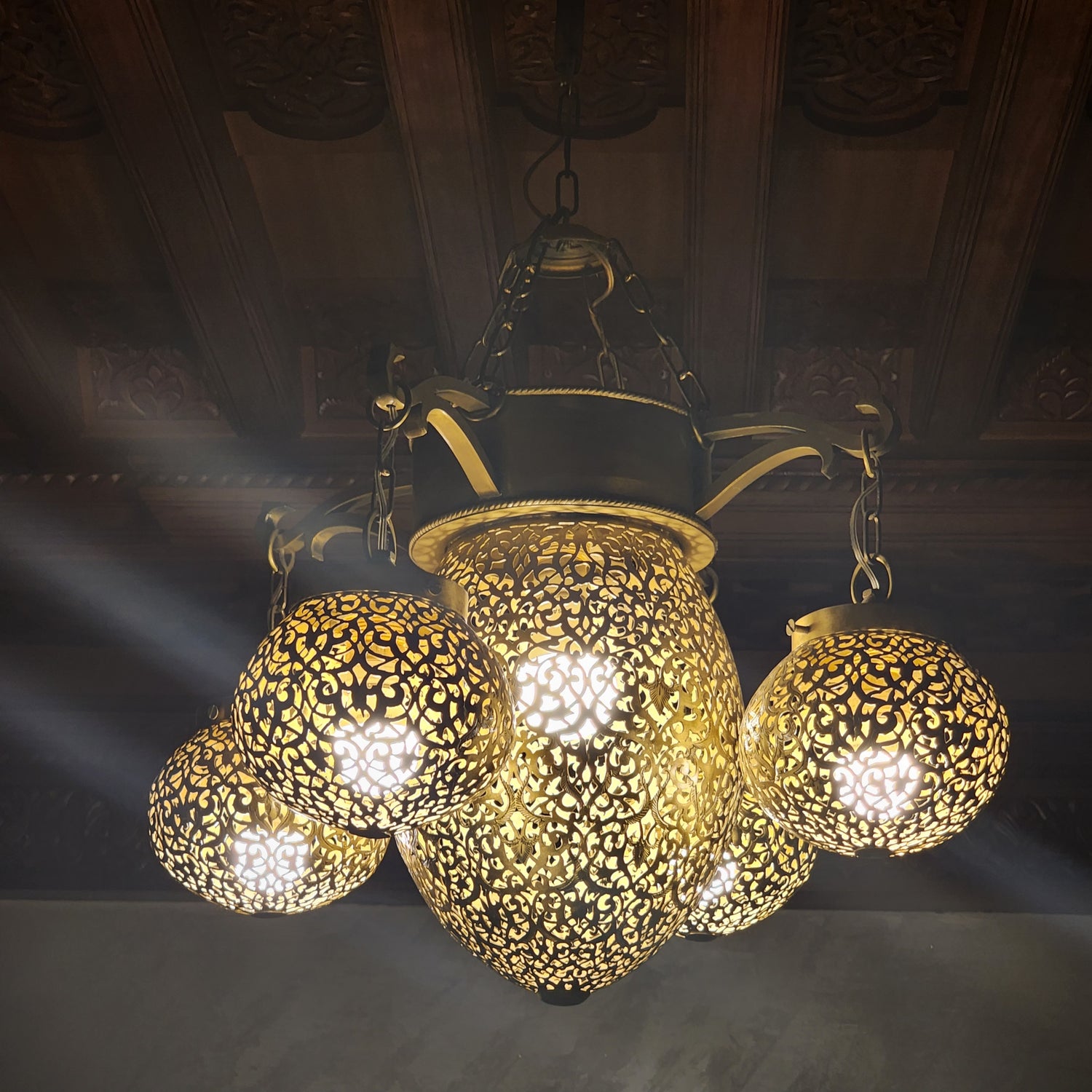 Custom luxury lamps at MouloudaHome