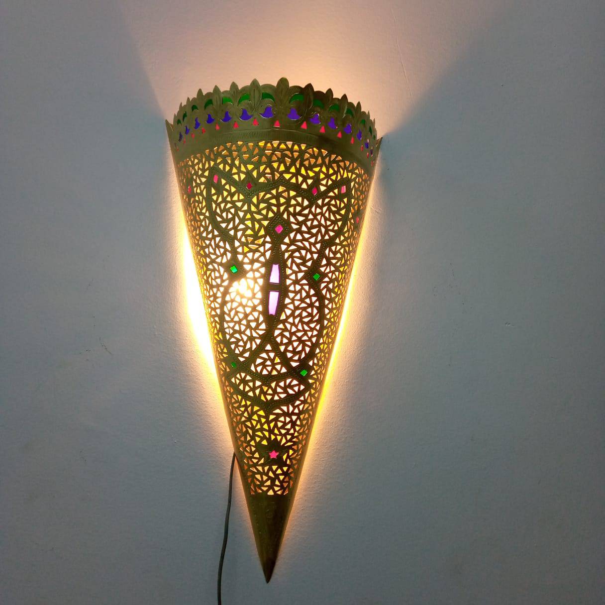 Wall lamp, Moroccan lamp, brass and Glass color wall lamp