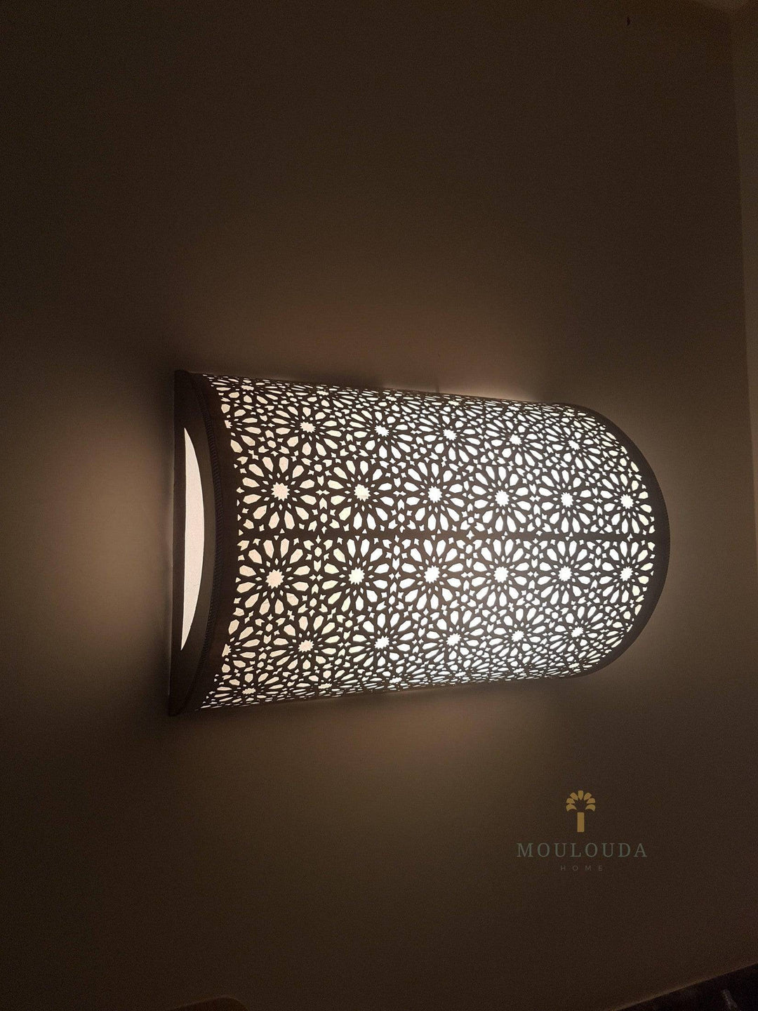 Luxury Wall Lamp: Handmade Moroccan Art Deco Wall Light