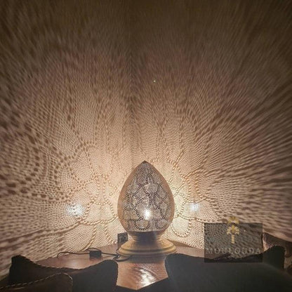Fine Art Table, Handmade Desk Lamp, Desk lamp, Standing lamp, Beautiful light shapes - Mouloudahome