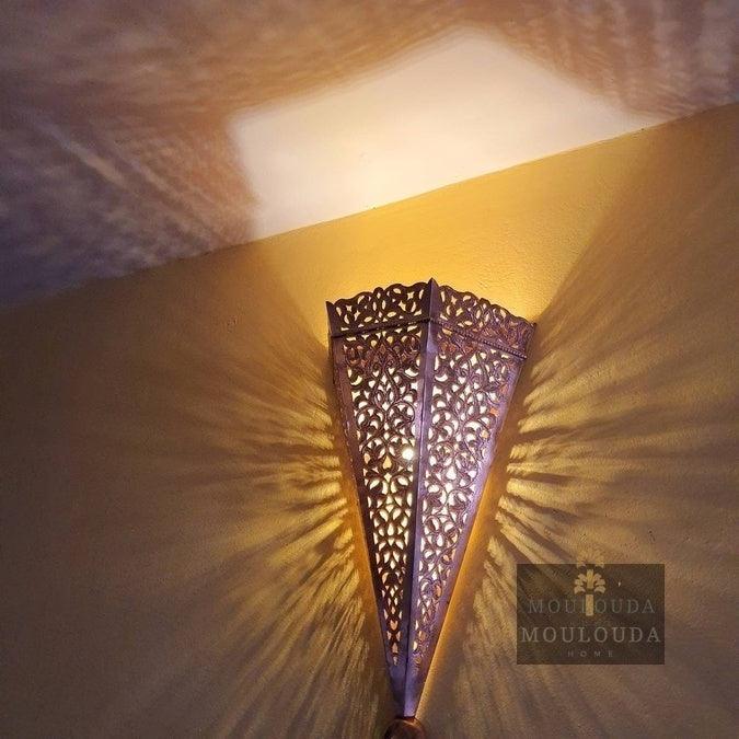 Floral Design Wall Light - Handmade Art Deco lighting - Moroccan Lighting - Flower draw light - Wall Decor - Sconce - - Mouloudahome